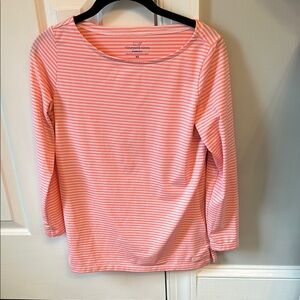Vineyard Vines Coral and White Fitted Blouse